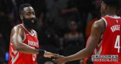 哈登：豪斯在命中投篮打出侵略性