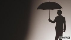 严打“官伞”、“警伞”、“庸伞