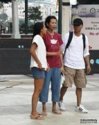 45岁蔡少芬素颜照曝光，不化妆时原