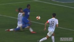 GIF：VAR裁决！申花获点，伊哈洛操