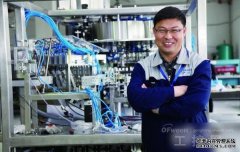 赶上创业的时代 夫妻卖房辞职造机