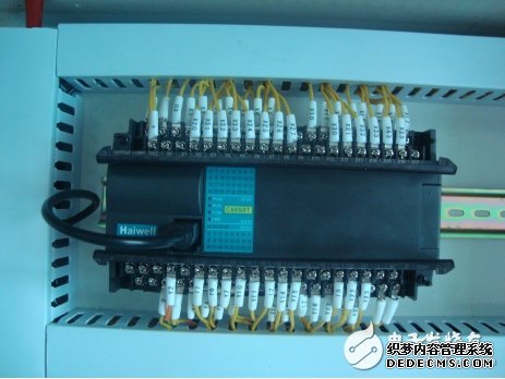 海为C60S0T系列PLC在线路板湿流程设备中的应用设计