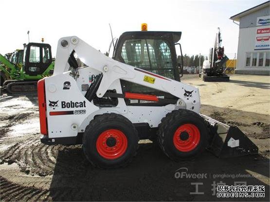 便于最大型机械设备