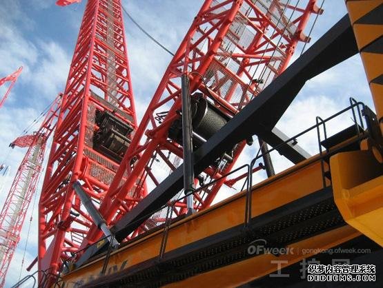 便于最大型机械设备