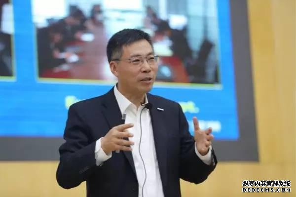 孙丕恕、周云杰和董明珠眼里的智能制造